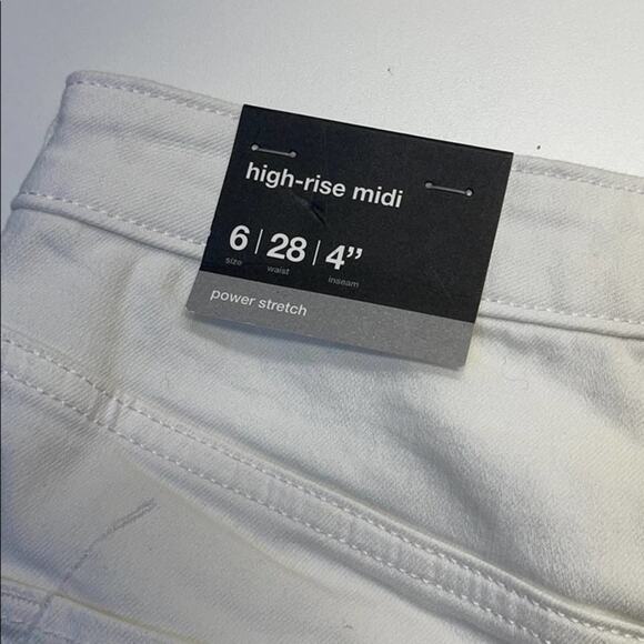 MOSSIMO Womens 6 White High Rise Jean Shorts - Picture 4 of 4